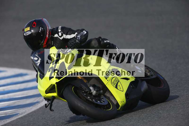 /Archiv-2024/02 29.01.-02.02.2024 Moto Center Thun Jerez/Gruppe gruen-green/229